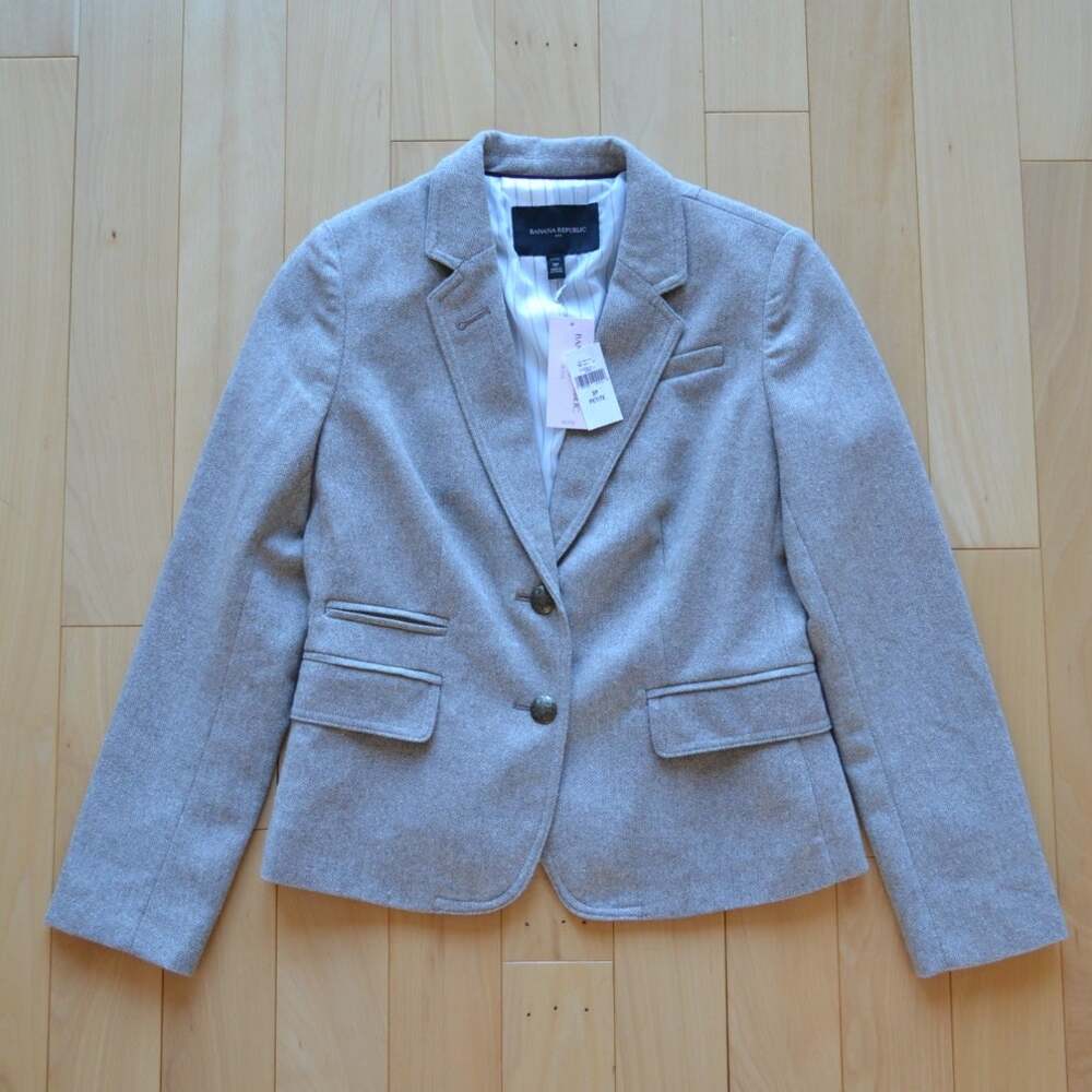 NWT Banana Republic Blazer Suit Jacket Gray Size 2P